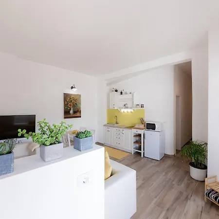 Apartment Sunny *